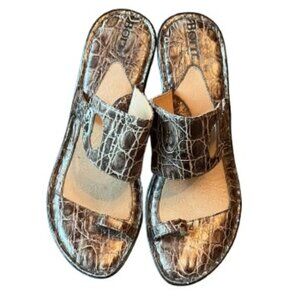 Børn Crocodile Embossed Slip-On Wedge Sandals